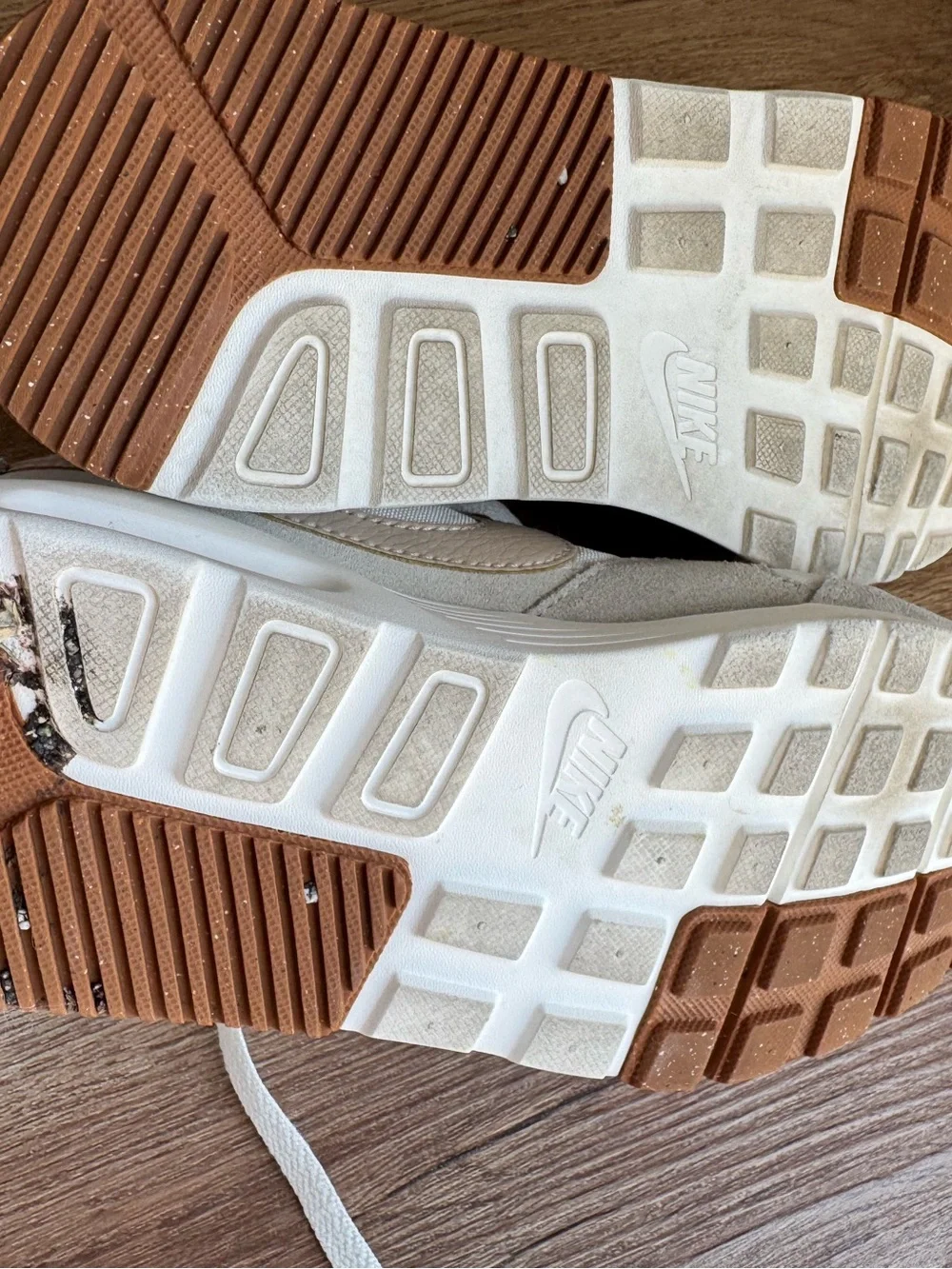 Nike Women’s Air Max Sneakers in White and Gum - Picture 9 of 9